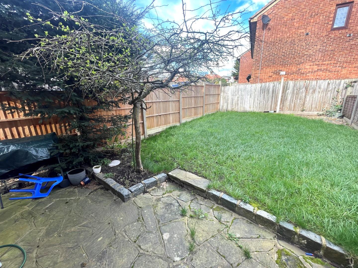Rowlands Close, Mill Hill